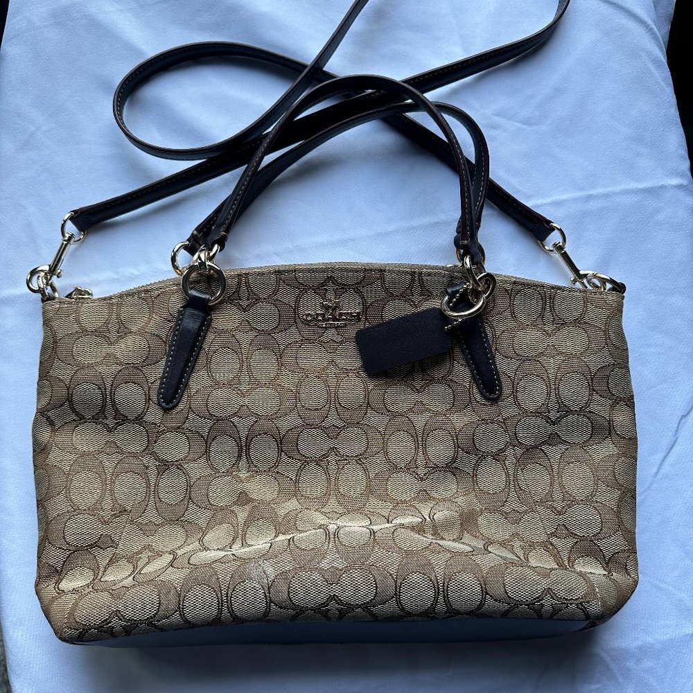 Coach Kelsey Small Signature Jacquard Zip Top Satchel